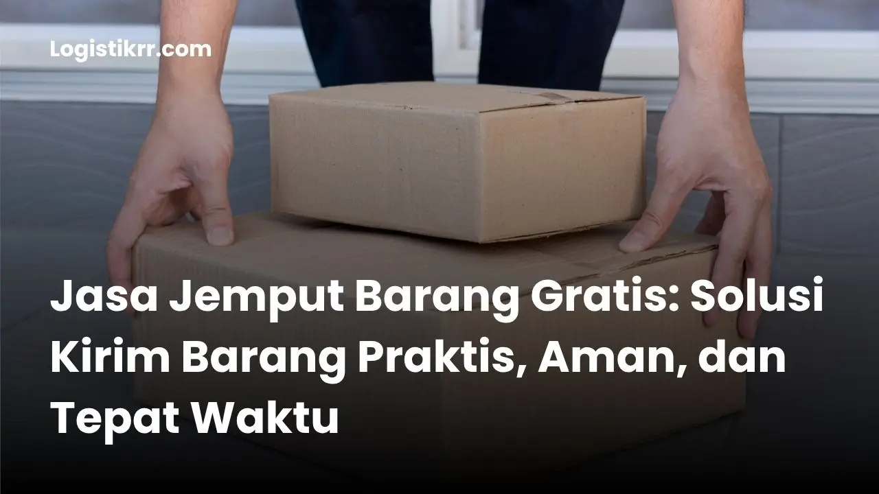 Kurir Logistik RR menjemput barang di rumah pelanggan