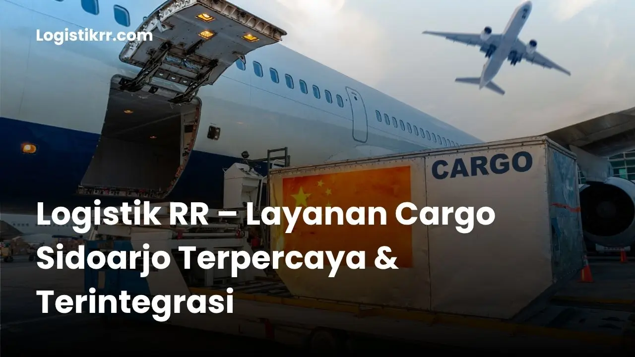 Armada truk dan kontainer Logistik RR di Sidoarjo