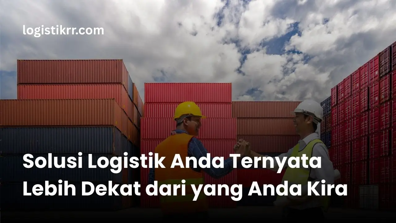 Tim Logistik RR sedang mempersiapkan pengiriman barang dengan sistem terintegrasi